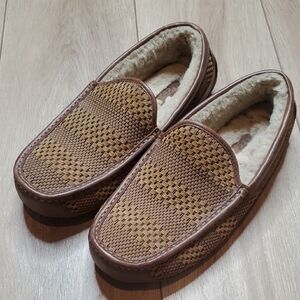 UGG Men's Brown Loafers Size 9-9.5